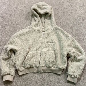 SKIMS Cream Sherpa Zip-Up Cropped Jacket